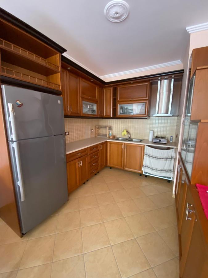 Noar Apartment Sarandë Exteriér fotografie